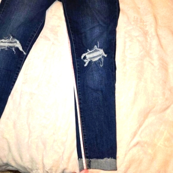 Levi's Women's 721 High Rise Skinny Jeans. size 27 - Picture 14 of 16